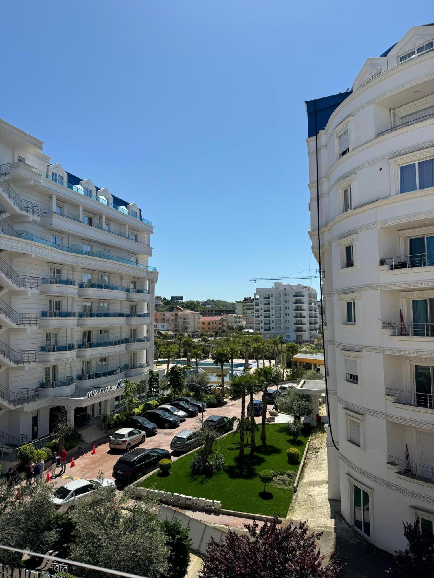 Orange Apartment Golem (Tirana) Exterior foto